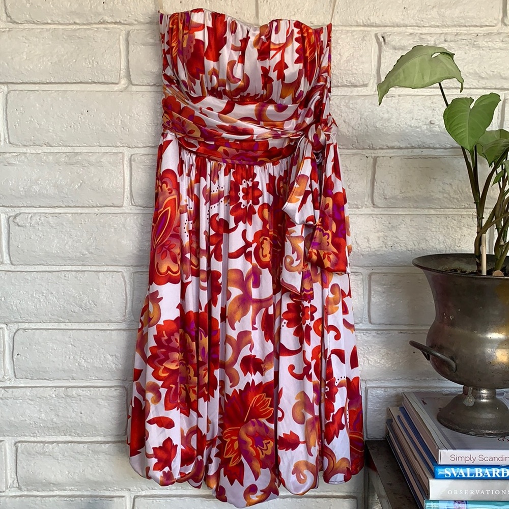 RUBBER DUCKY - Strapless Floral Dress